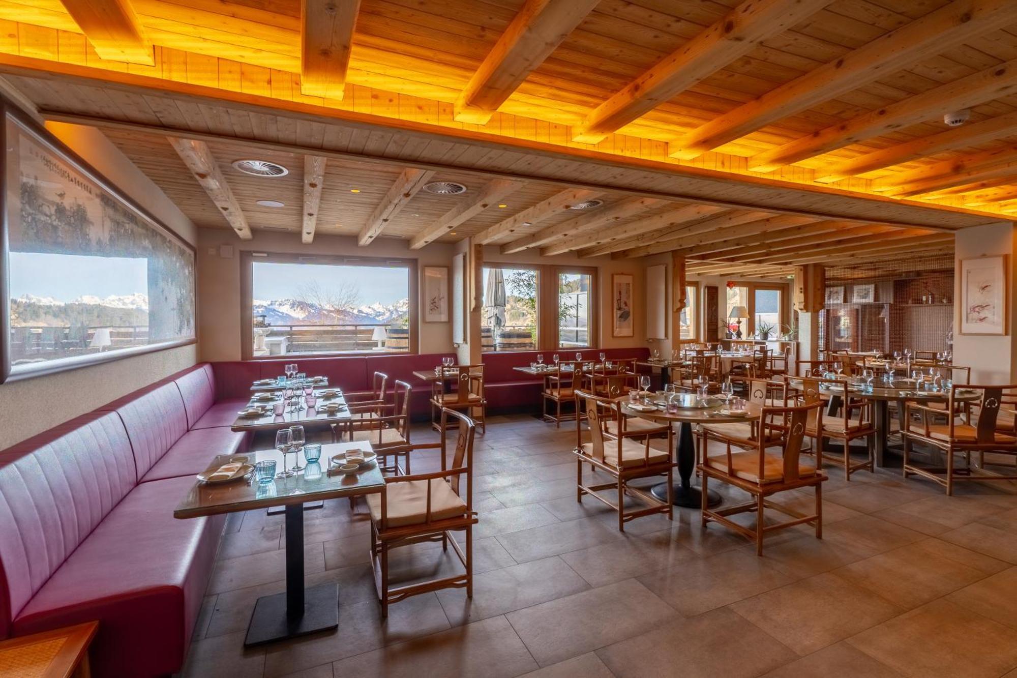 Viu Hotel Villars エクステリア 写真