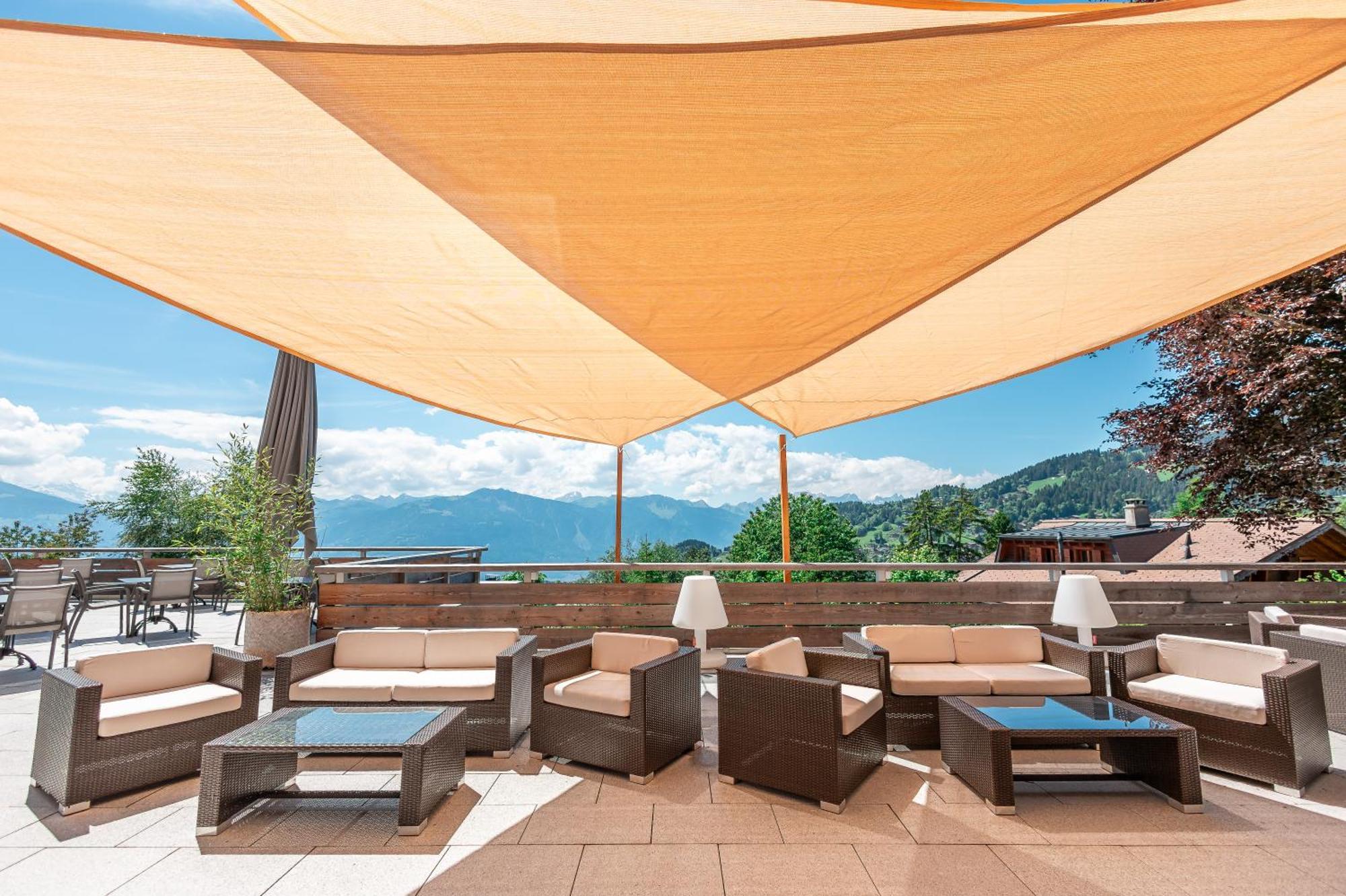 Viu Hotel Villars エクステリア 写真