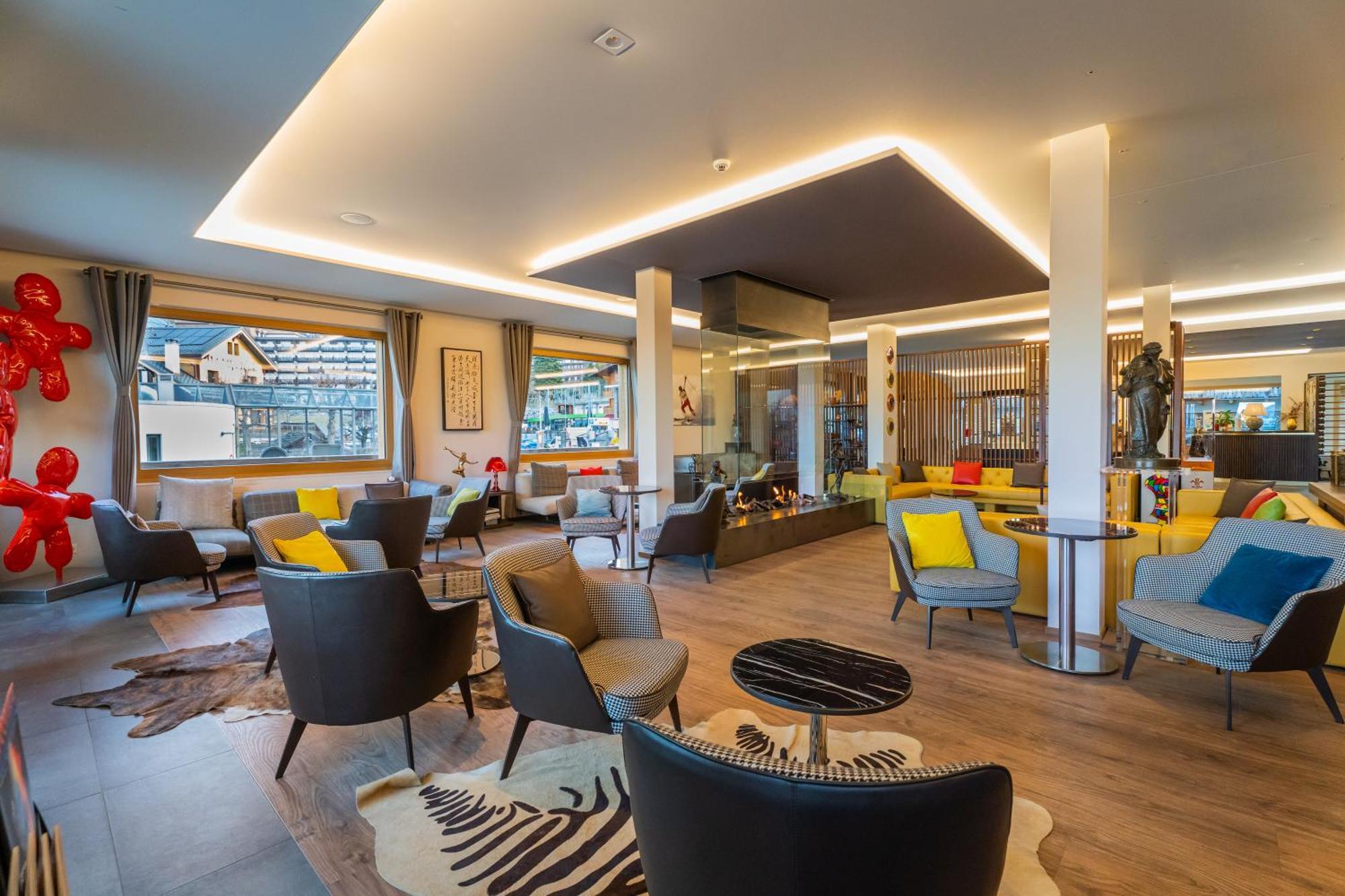 Viu Hotel Villars エクステリア 写真