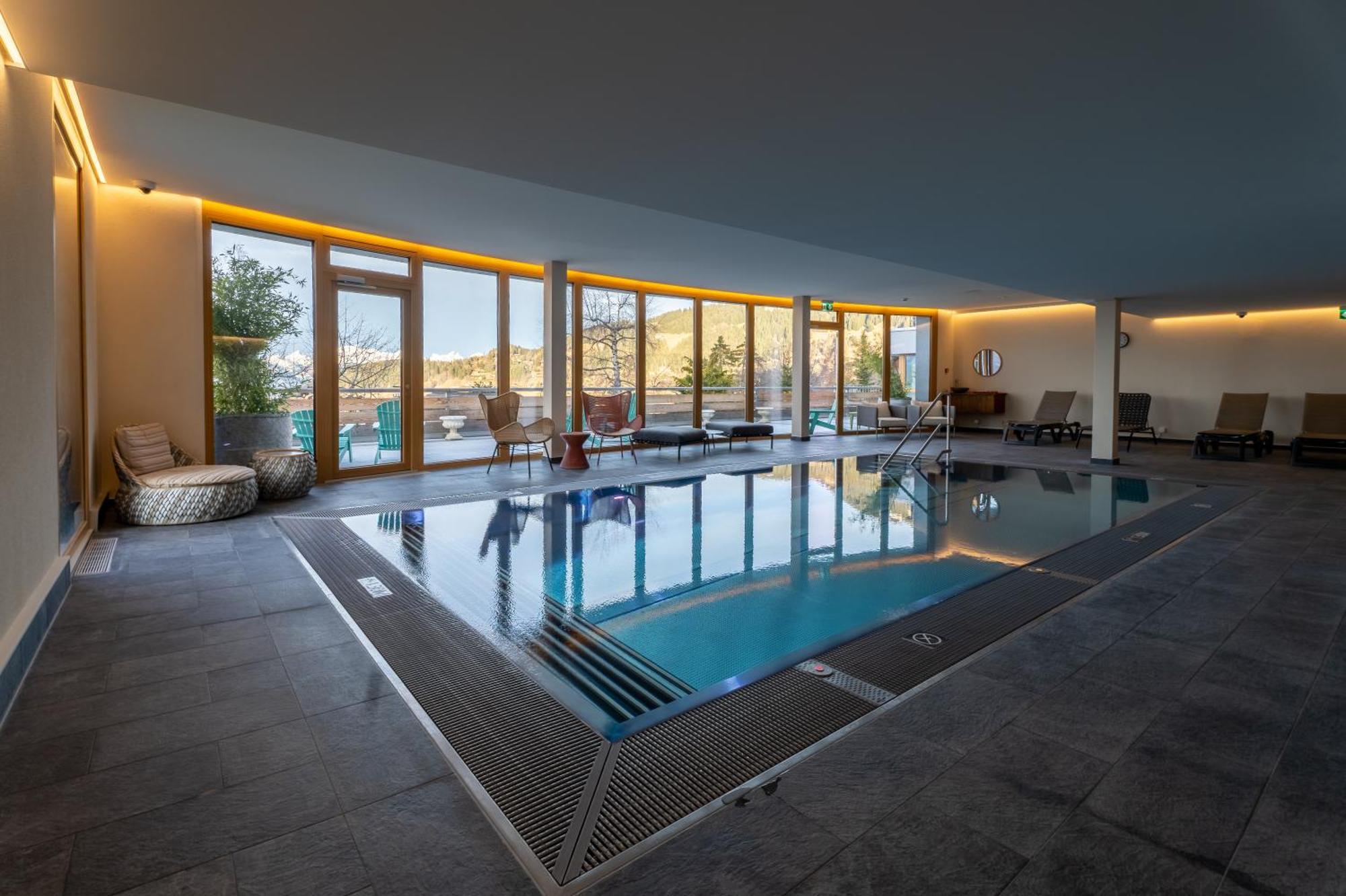 Viu Hotel Villars エクステリア 写真