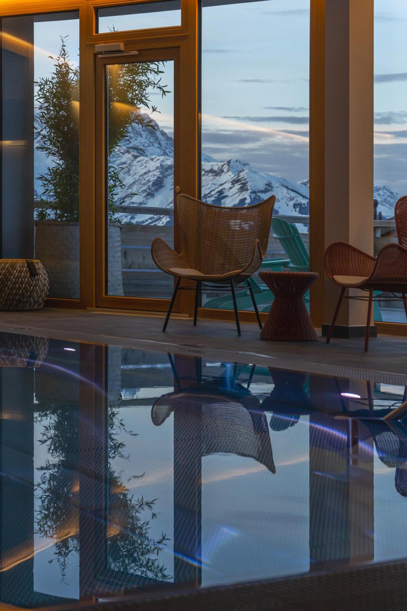 Viu Hotel Villars エクステリア 写真